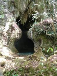 洞窟2.jpg